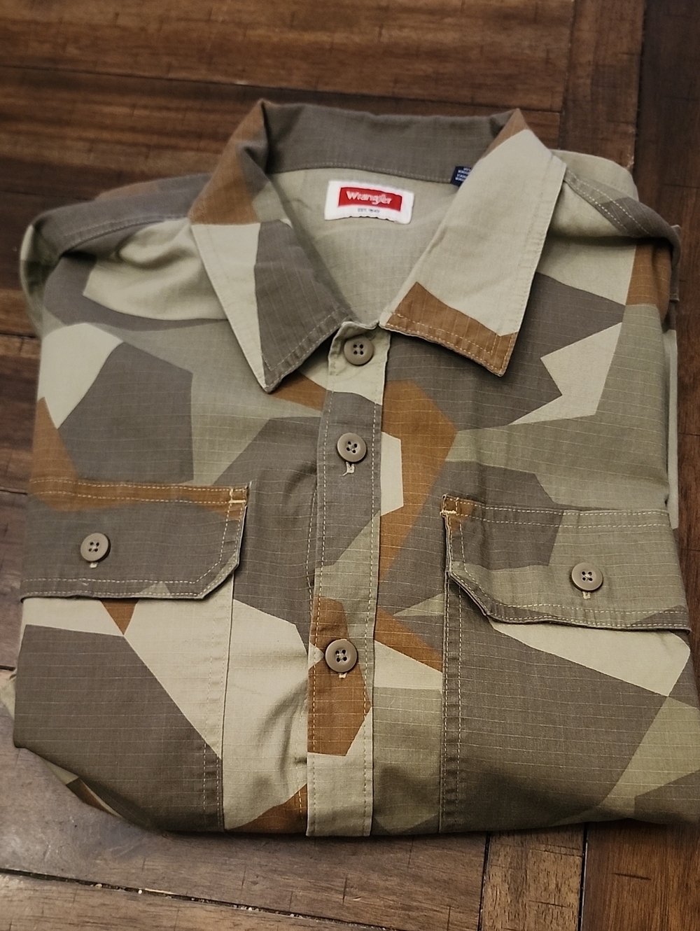 Wrangler Men's Geometric Camo Field Jacket